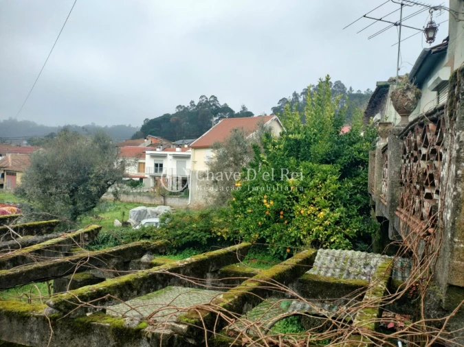 Moradia T4 para Venda em São Cipriano e Vil de Souto Foto 3