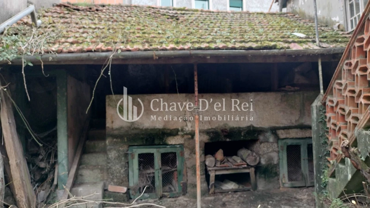 Moradia T4 para Venda em São Cipriano e Vil de Souto Foto 32