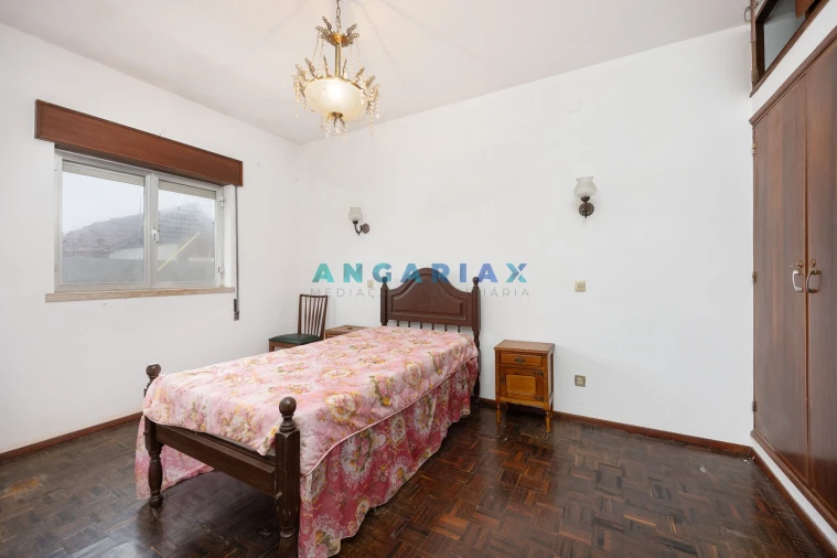 Moradia T3 para Venda em Amor Foto 6