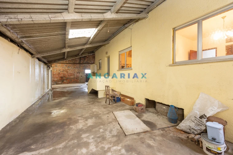 Moradia T3 para Venda em Amor Foto 24