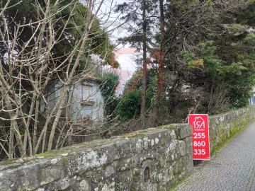 Terreno para Venda em Paços de Ferreira
