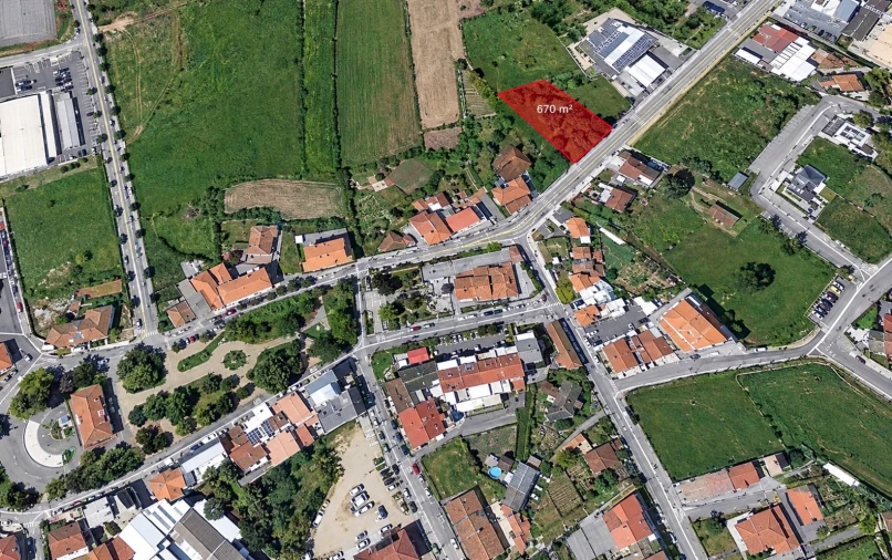 Terreno para Venda em Paços de Ferreira Foto 3