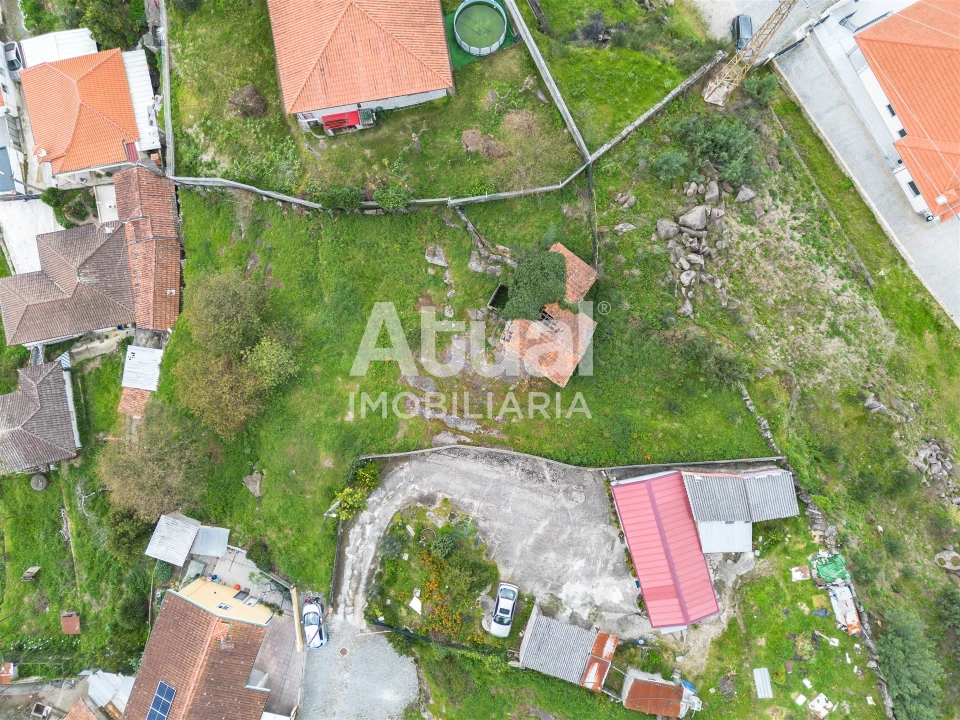 Terreno para Venda em Vilarinho Foto 7