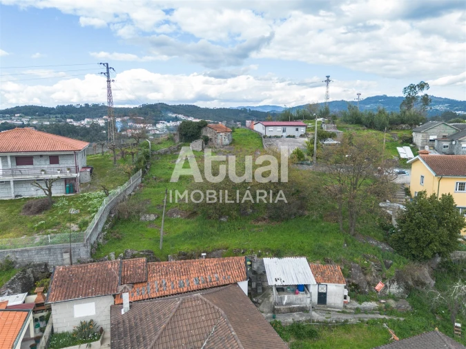 Terreno para Venda em Vilarinho Foto 8