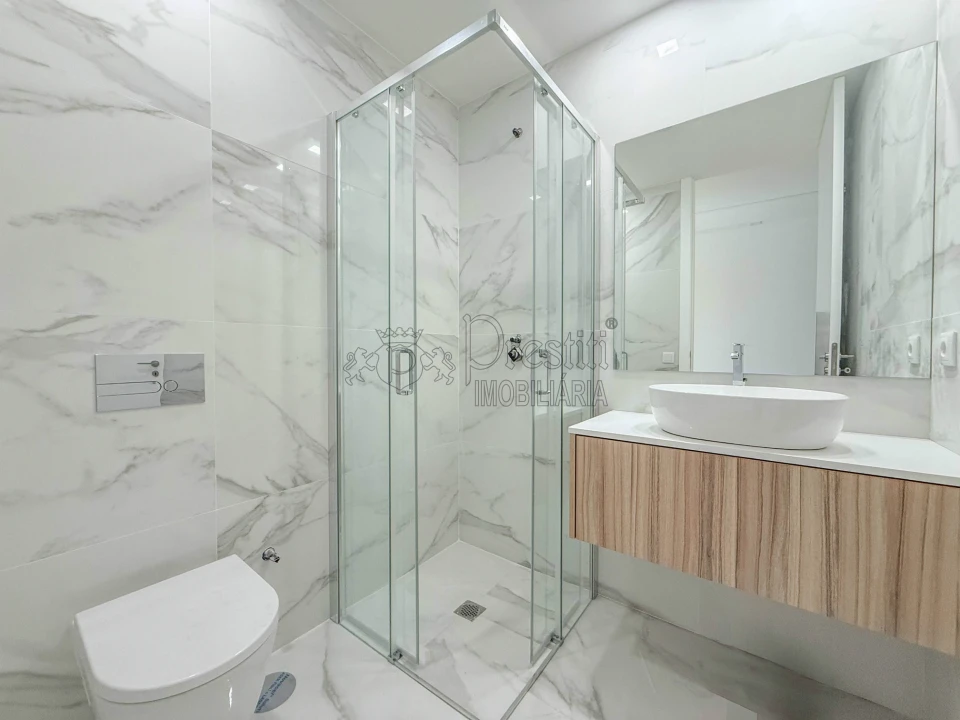 Apartamento T2 para Venda em Creixomil Foto 6