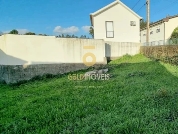 Terreno para Venda em Pinheiro da Bemposta, Travanca e Palmaz