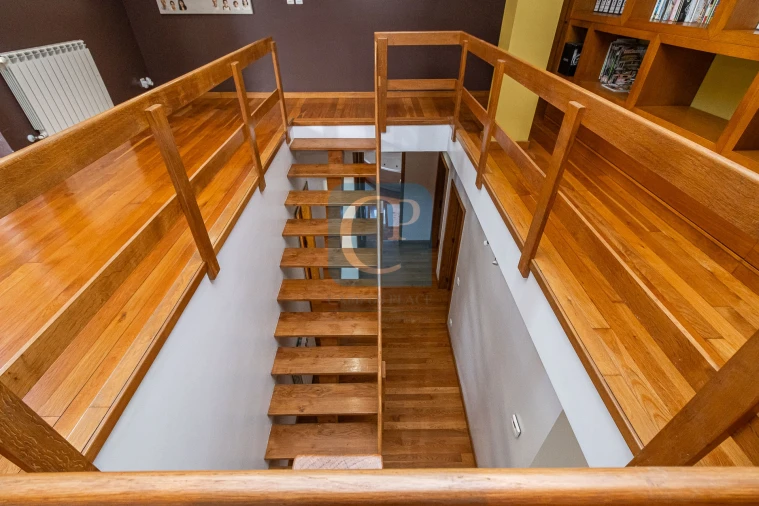 Moradia T4 para Venda em Arvore Foto 24