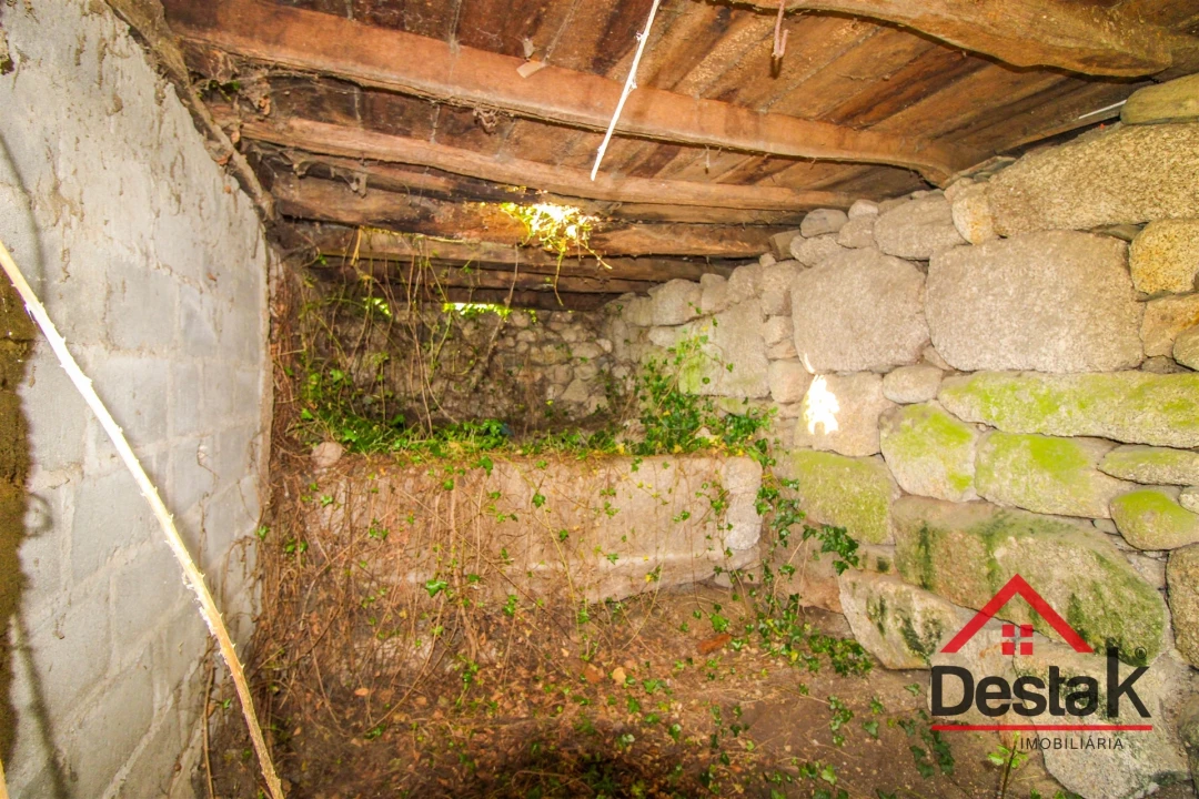 Moradia T0 para Venda em Sul Foto 9