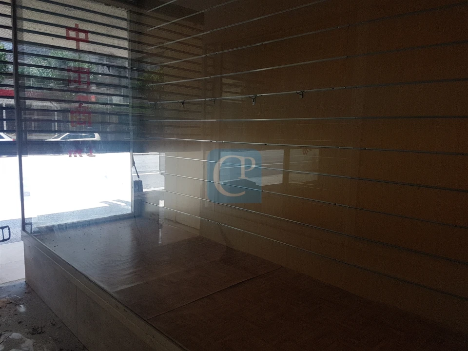 Loja para Arrendamento em Cedofeita, Santo Ildefonso, Sé, Miragaia, São Nicolau e Vitória Foto 7