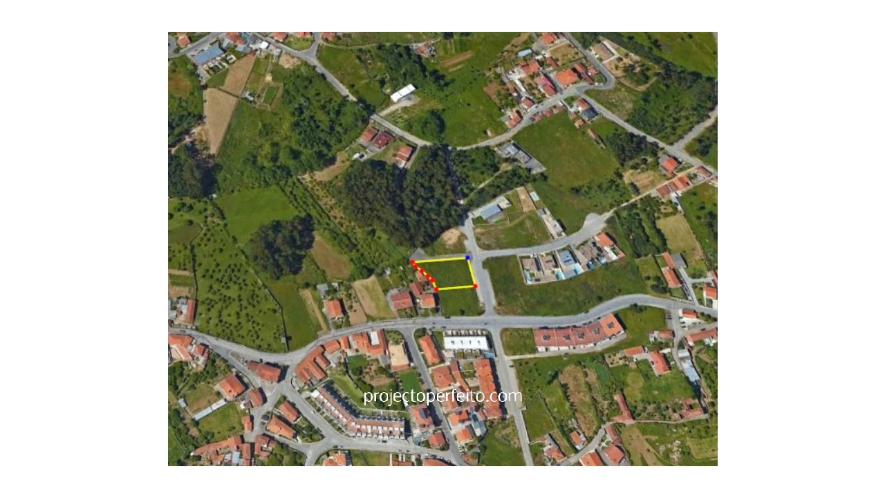 Terreno para Venda em Nogueira da Regedoura Foto 1