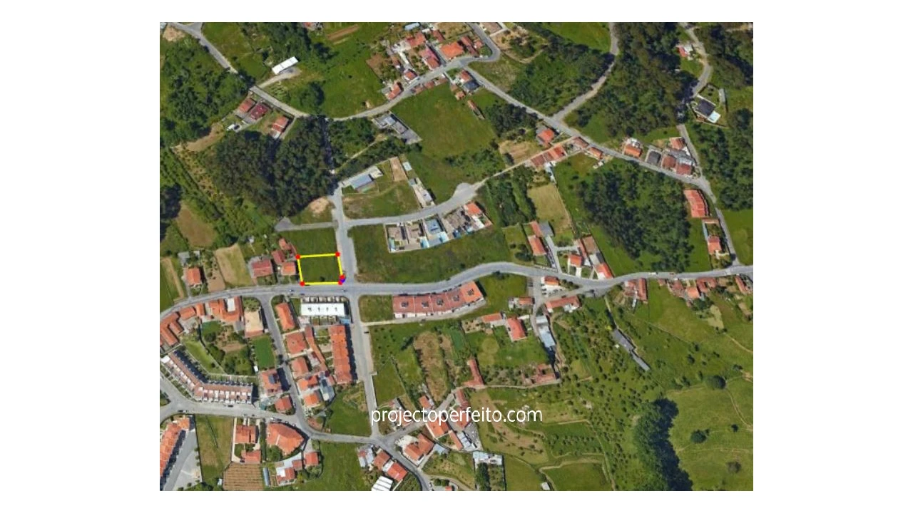 Terreno para Venda em Nogueira da Regedoura Foto 1