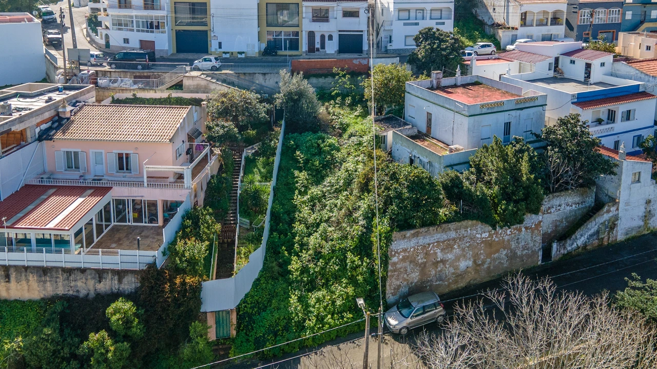 Terreno para Venda em Portimão Foto 1
