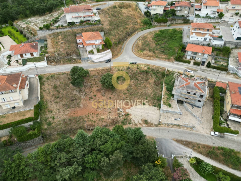 Terreno para Venda em Sobrado e Bairros Foto 5