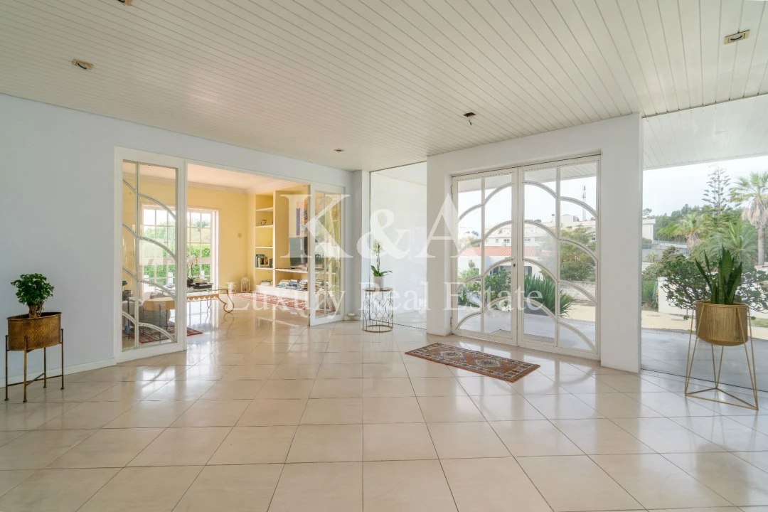 Moradia T4 para Venda em Arcozelo Foto 4