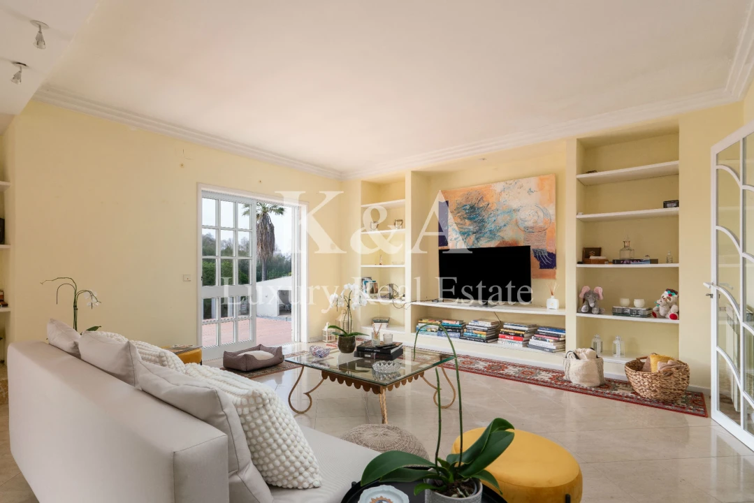 Moradia T4 para Venda em Arcozelo Foto 6