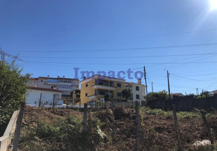 Terreno para Venda em O. Azeméis, Riba-Ul, Ul, Macinhata Seixa, Madail Foto 2