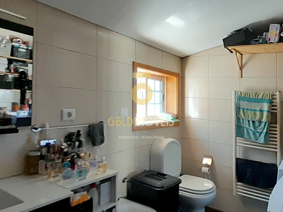 Moradia T3 para Venda em Nespereira Foto 7