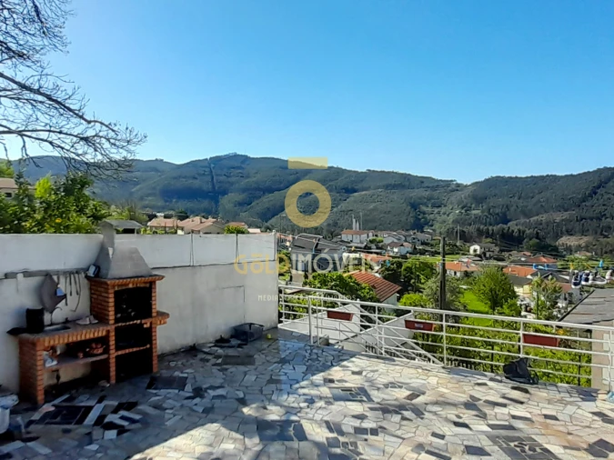 Moradia T3 para Venda em Nespereira Foto 10