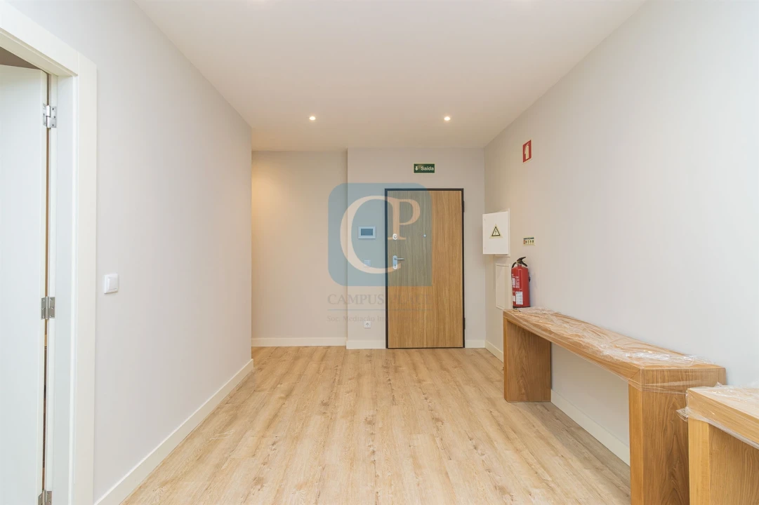 Apartamento T3 para Arrendamento em Cedofeita, Santo Ildefonso, Sé, Miragaia, São Nicolau e Vitória Foto 11