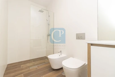 Apartamento T3 para Arrendamento em Cedofeita, Santo Ildefonso, Sé, Miragaia, São Nicolau e Vitória