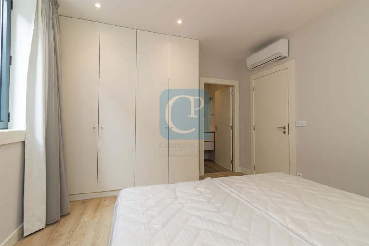 Apartamento T3 para Arrendamento em Cedofeita, Santo Ildefonso, Sé, Miragaia, São Nicolau e Vitória Foto 10