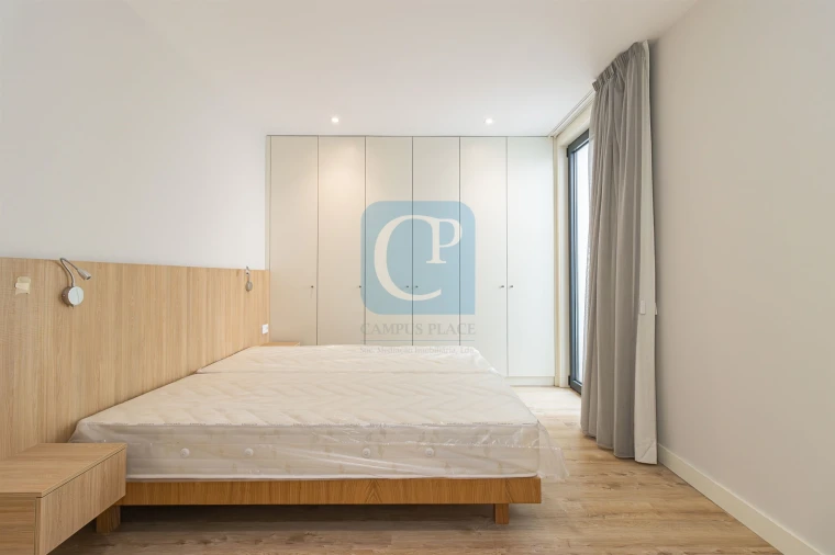 Apartamento T3 para Arrendamento em Cedofeita, Santo Ildefonso, Sé, Miragaia, São Nicolau e Vitória Foto 23