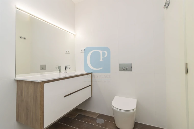 Apartamento T3 para Arrendamento em Cedofeita, Santo Ildefonso, Sé, Miragaia, São Nicolau e Vitória Foto 21