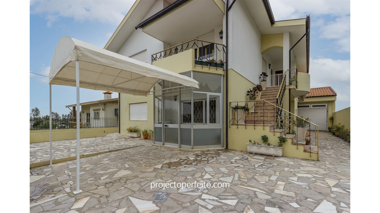 Moradia T3 para Venda em Nogueira da Regedoura Foto 1