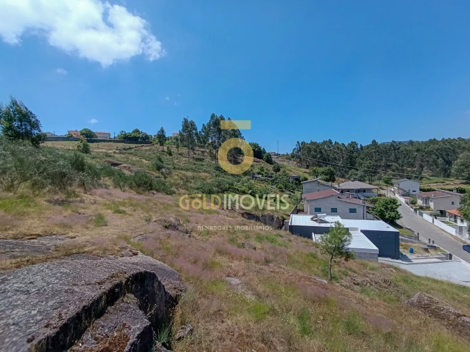 Terreno para Venda em Vila Boa de Quires e Maureles Foto 5