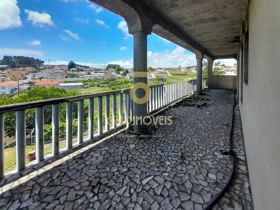 Terreno para Venda em Sanguedo Foto 9