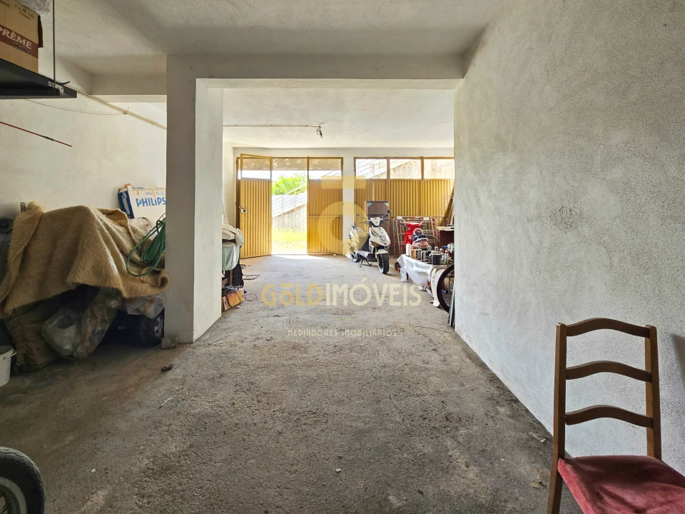 Apartamento T3 para Venda em Campelo e Ovil Foto 33