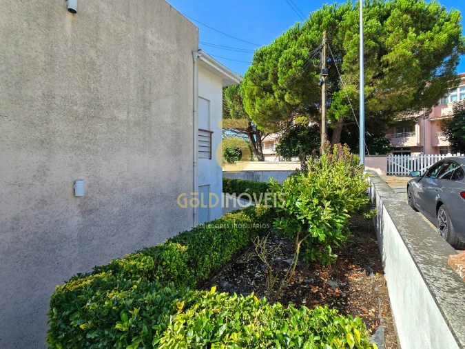 Apartamento T3 para Venda em Campelo e Ovil Foto 24