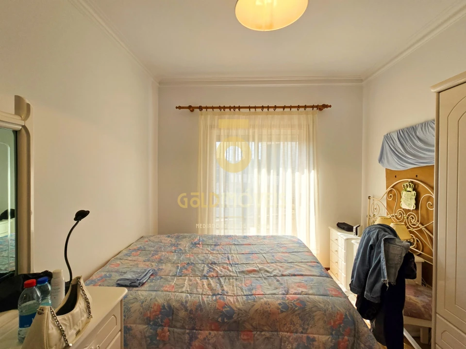 Apartamento T3 para Venda em Campelo e Ovil Foto 16