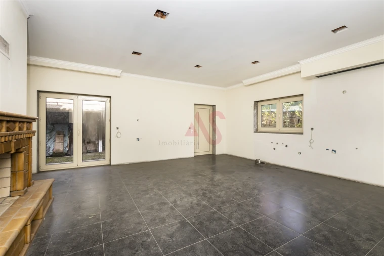 Moradia T4 para Venda em Caldas de Vizela (São Miguel e São João) Foto 7