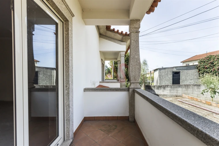 Moradia T4 para Venda em Caldas de Vizela (São Miguel e São João) Foto 23