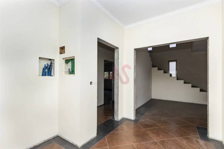 Moradia T4 para Venda em Caldas de Vizela (São Miguel e São João) Foto 4