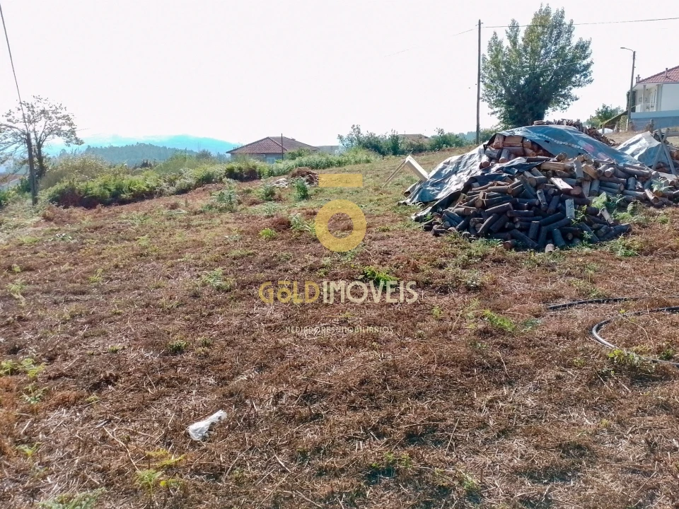 Terreno para Venda em Souselo Foto 4