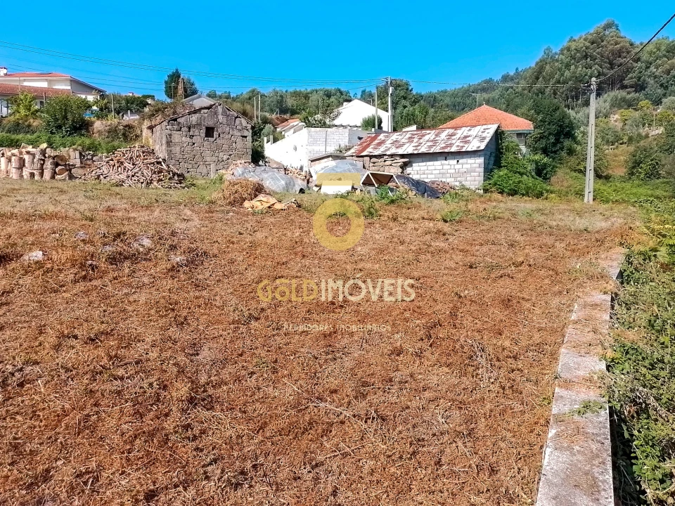 Terreno para Venda em Souselo Foto 7