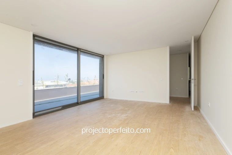 Apartamento T3 para Venda em Espinho Foto 5