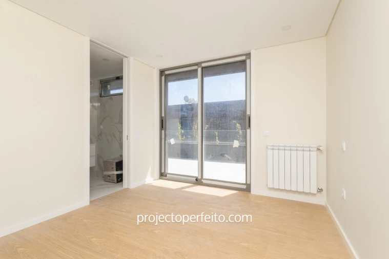 Apartamento T3 para Venda em Espinho Foto 14