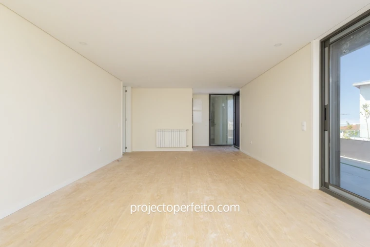 Apartamento T3 para Venda em Espinho Foto 2