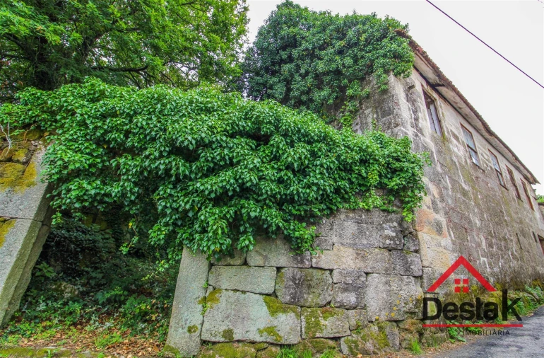 Moradia T3 para Venda em Oliveira de Frades, Souto de Lafões e Sejães Foto 2