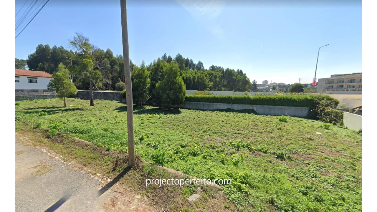 Terreno para Venda em Anta e Guetim Foto 2