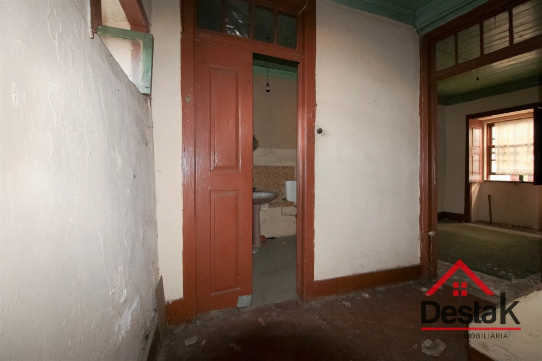 Prédio para Venda em São Pedro do Sul, Várzea e Baiões Foto 5