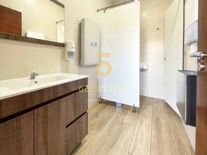 Loja para Venda em Sobrado e Bairros Foto 15