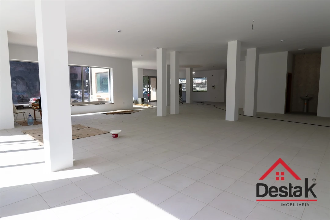 Loja para Venda em Viseu Foto 7