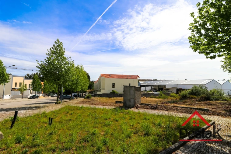 Terreno para Venda em Viseu Foto 4