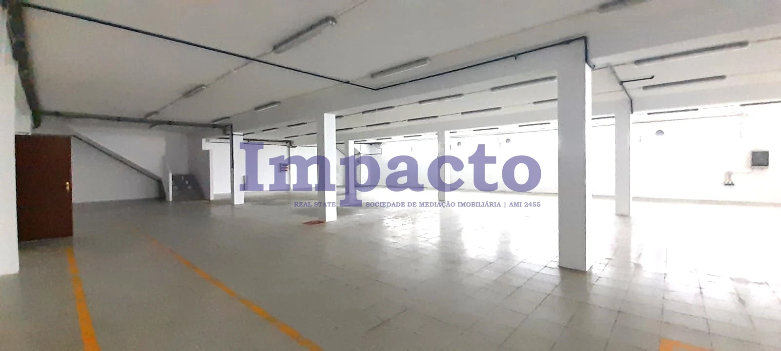 Armazém para Arrendamento em São João da Madeira Foto 21