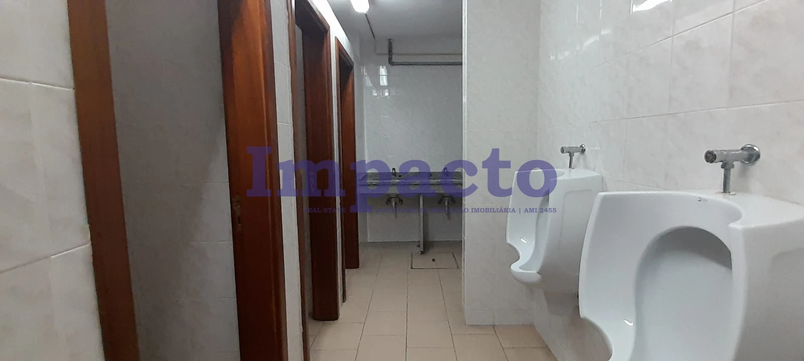 Armazém para Arrendamento em São João da Madeira Foto 27