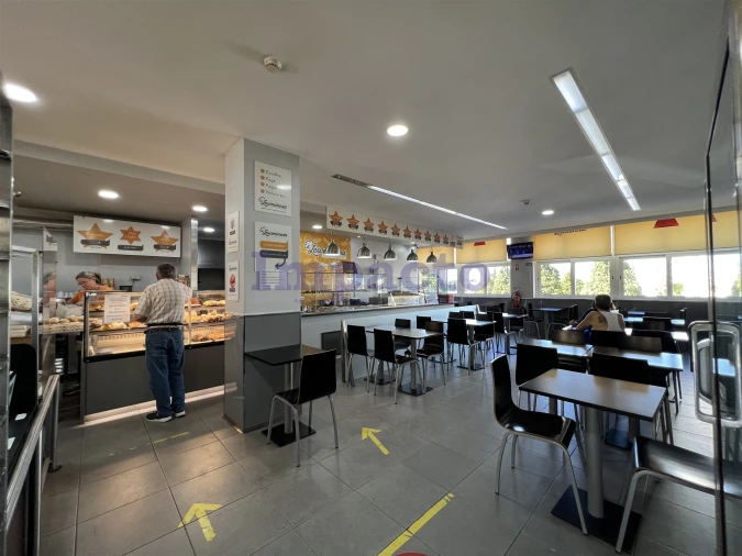 Negócio para Venda em São João da Madeira Foto 6